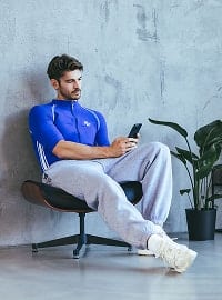 Easy Motion Skin Mann Smartphone min